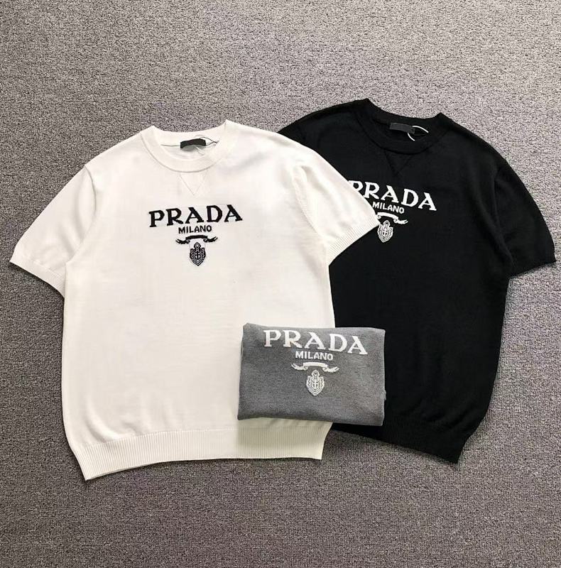 Prada 135 P⭐A⭐A T-SHIRT 42030222156 (Im 172Cm 55Kg I Wear Size S In The Phot)