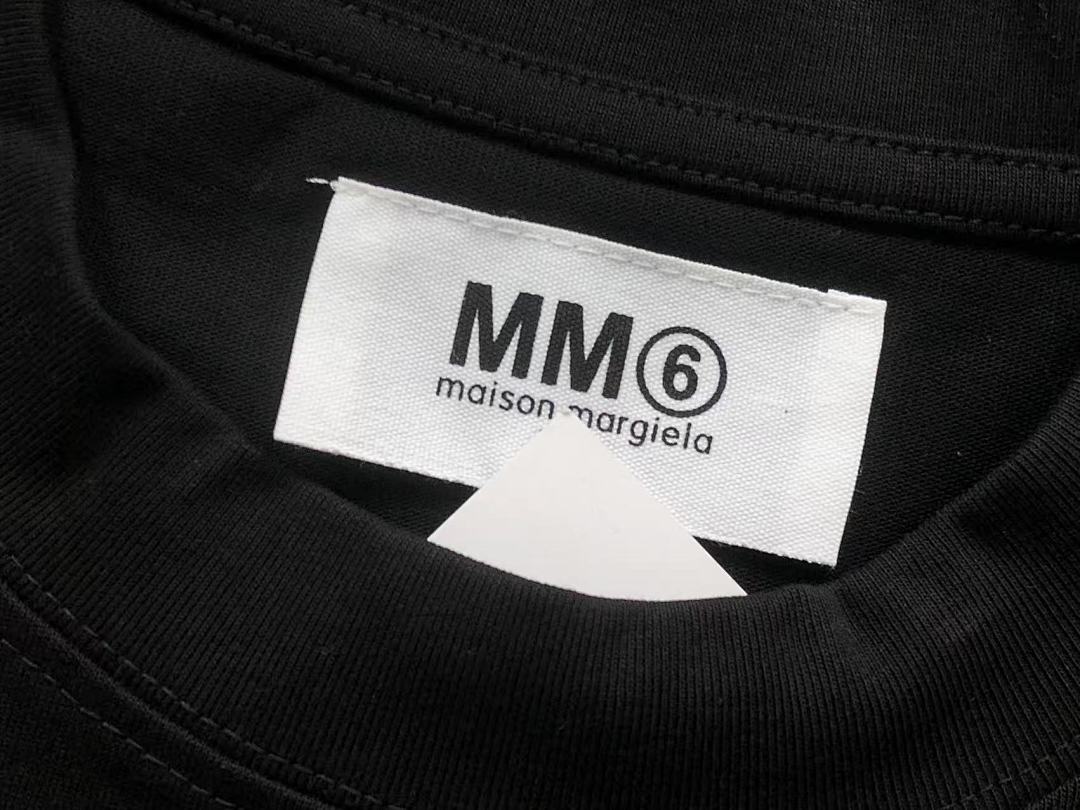 On Running 88 MAISON MARGIELA T-SHIRT 5212430162 (Im 170Cm 60Kg I Wear Size 44 In The Phot) - Image 13