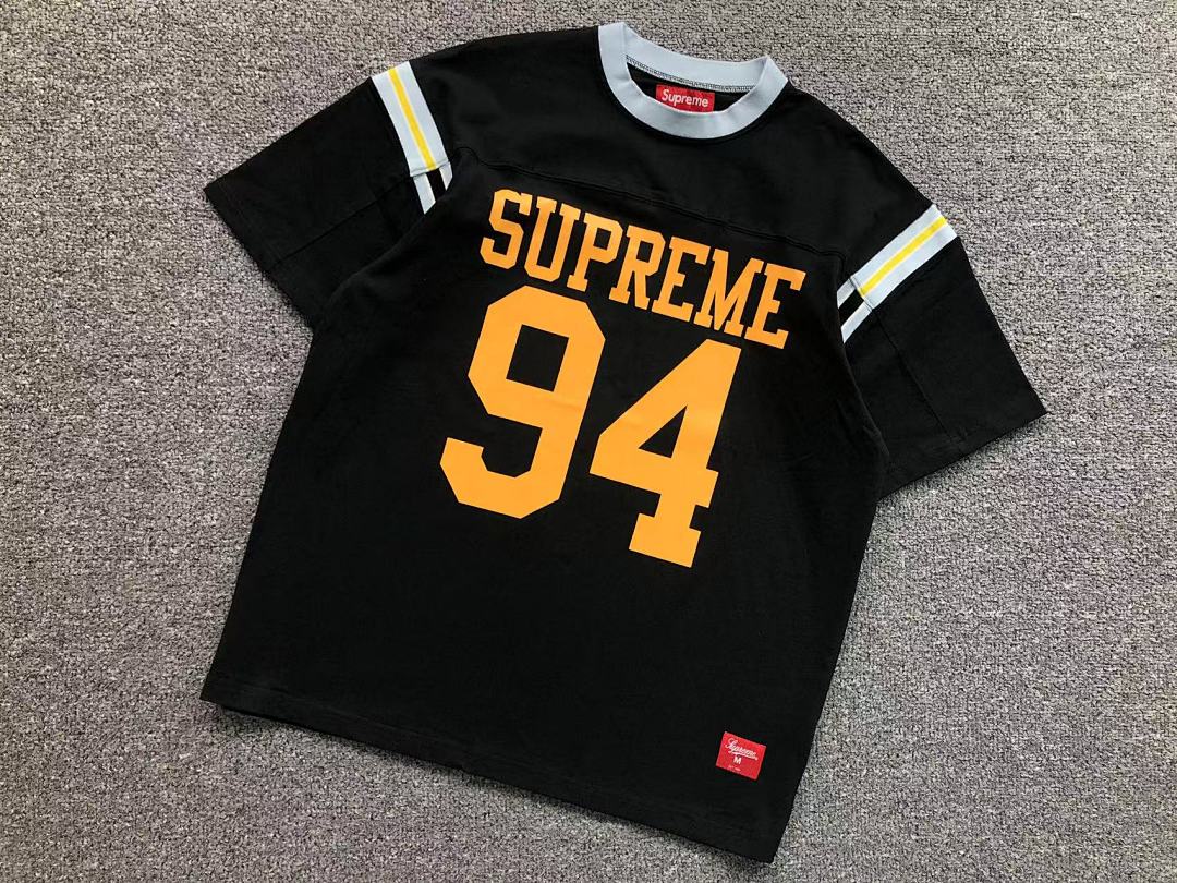 Supreme 158 S⭐⭐R⭐⭐E T-SHIRT 1107240333 (Im 170Cm 60Kg I Wear Size M In The Phot) - Image 8
