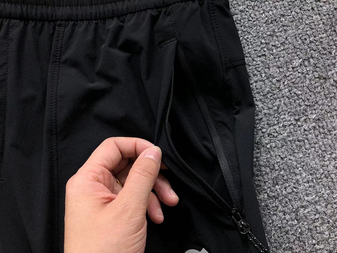 On Running 168 ON TROUSERS 2204010304 (Im 170Cm 60Kg I Wear Size XL In The Phot) - Image 31
