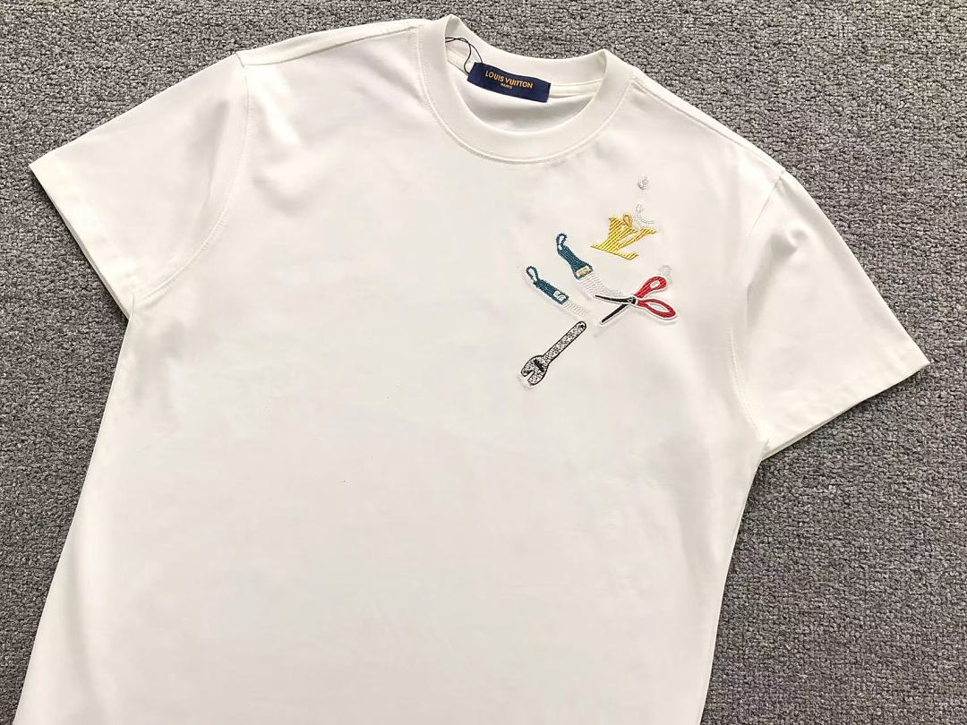 Louis Vuitton 125 L⭐ T-SHIRT 2208033615 (Im 170Cm 60Kg I Wear Size S In The Phot) - Image 8