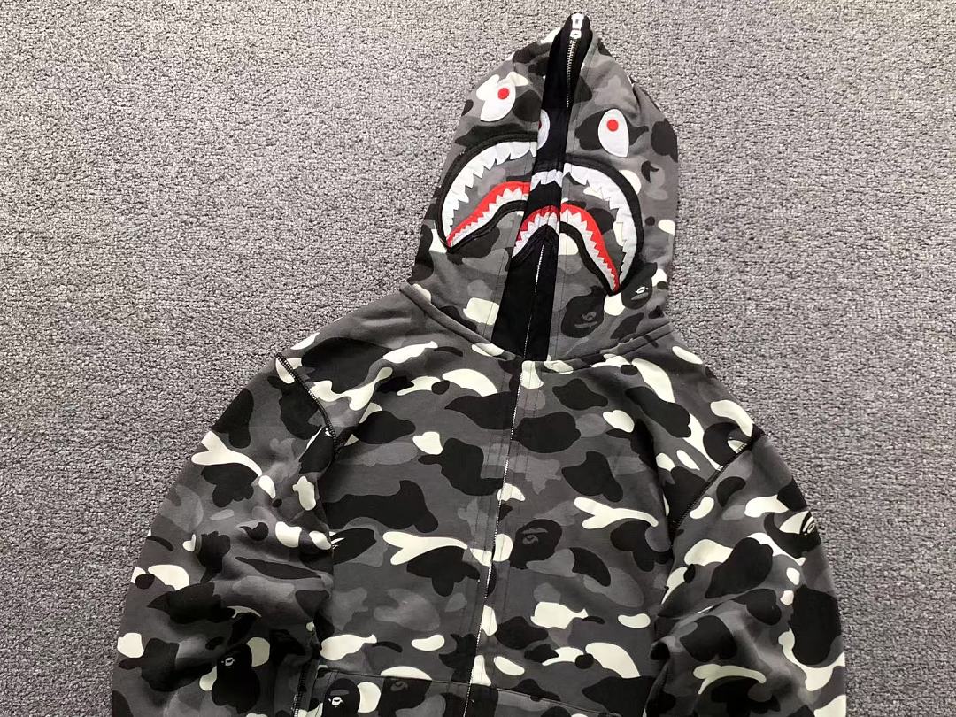 Bape 175 BAPE HOODIE 52070716158 (Im 170Cm 60Kg I Wear Size M In The Phot) - Image 32