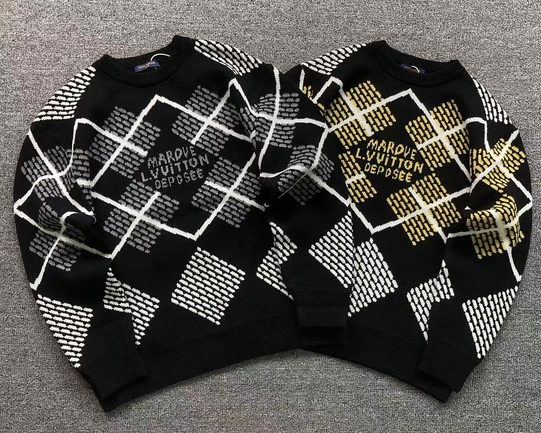 Louis Vuitton 208 L⭐ SWEATER 42090701156 (Im 170Cm 60Kg I Wear Size XL In The Phot) - Image 5