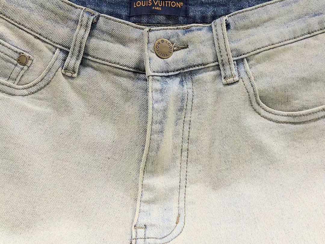 Louis Vuitton 195 L⭐ SHORTS 22061021125 (Im 170Cm 60Kg I Wear Size 31 In The Phot) - Image 15
