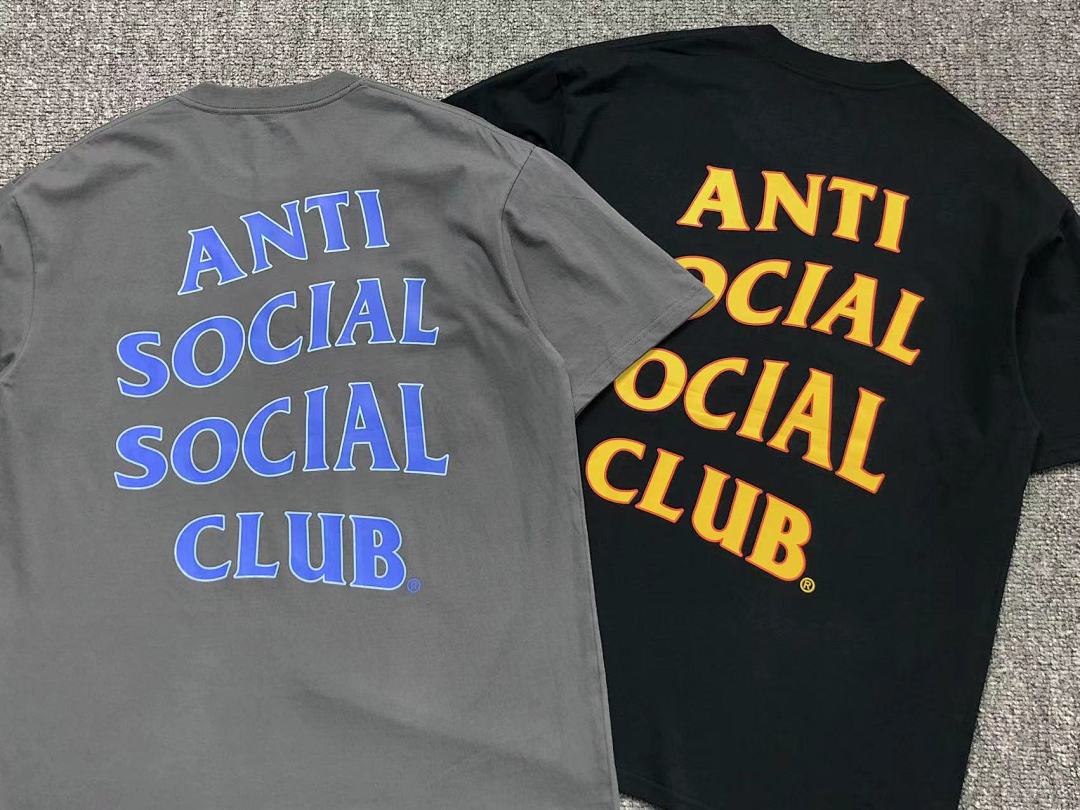 Christian Louboutin 85 ANTI SOCIAL CLUB T-SHIRT - Image 4