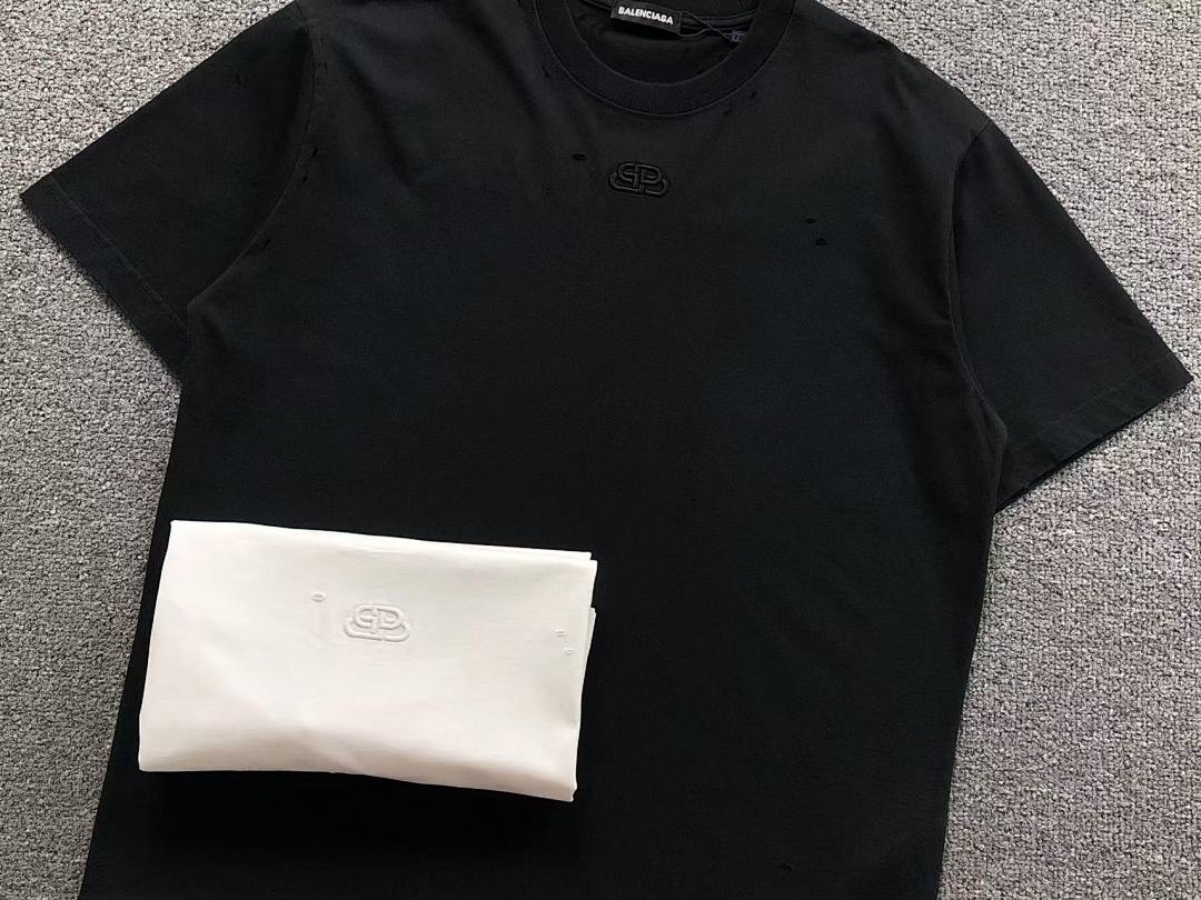 Balenciaga 98 B⭐L⭐⭐⭐IA⭐A T-SHIRT 5233020127 (Im 170Cm 60Kg I Wear Size XL In The Phot) - Image 16