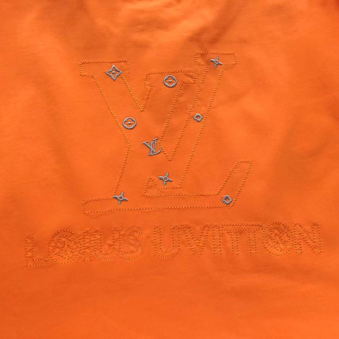 Louis Vuitton 125 L⭐ T-SHIRT 2208033115 (Im 170Cm 60Kg I Wear Size S In The Phot) - Image 12