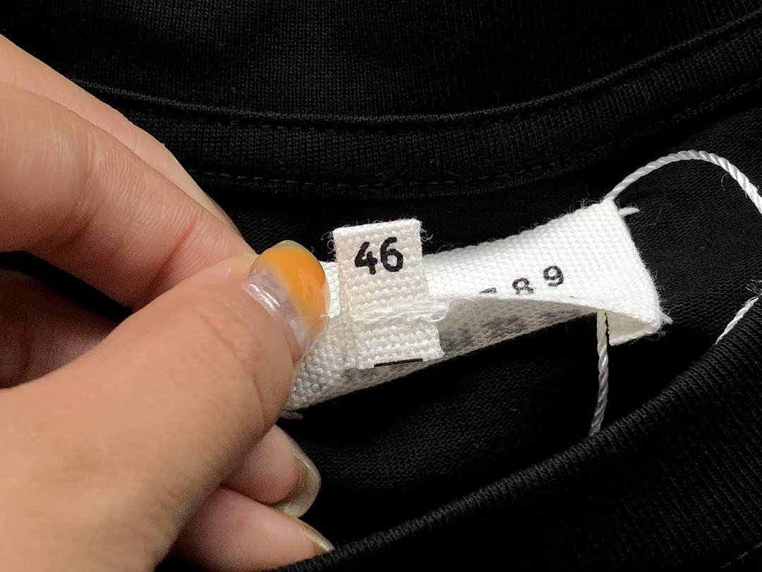 On Running 85 MAISON MARGIELA T-SHIRT 57080186 (Im 170Cm 60Kg I Wear Size 46 In The Phot) - Image 21