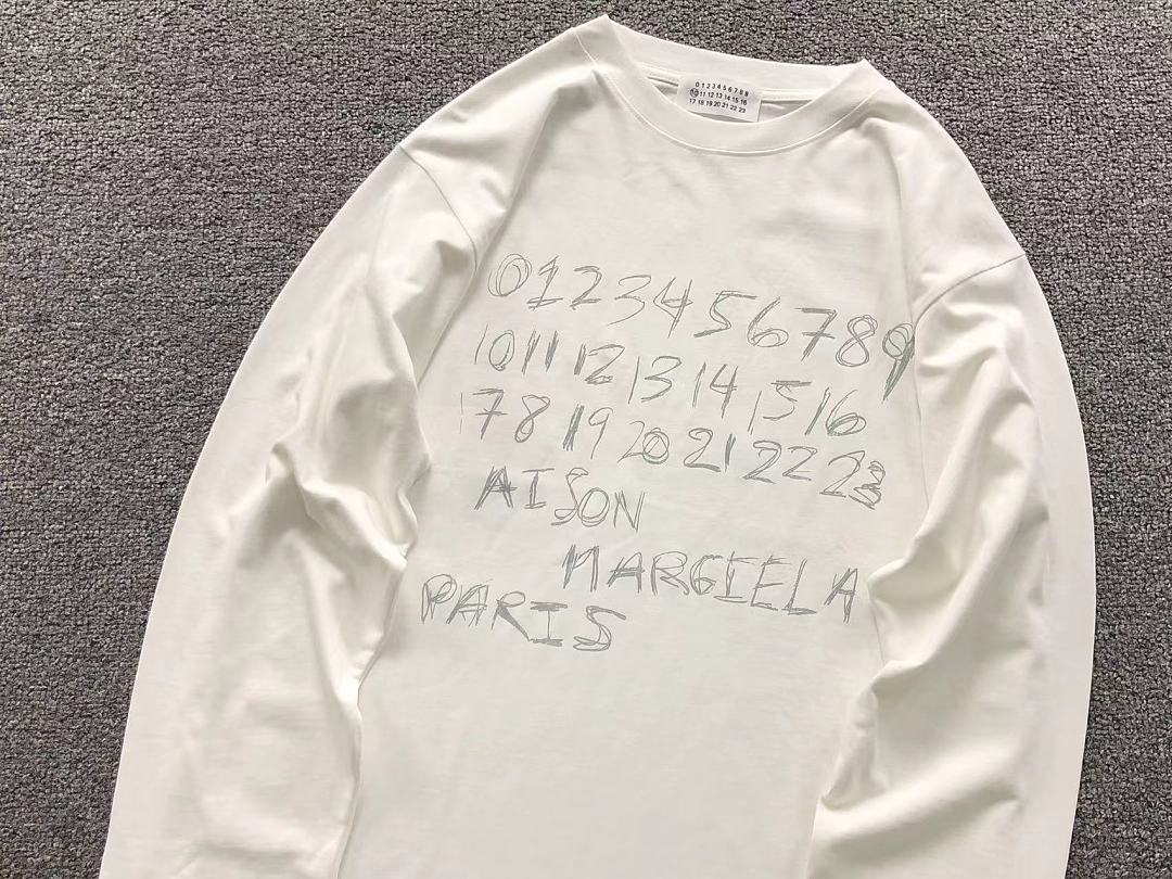 On Running 105 MAISON MARGIELA LONG SLEEVED 52073015136 (Im 170Cm 60Kg I Wear Size M In The Phot) - Image 9