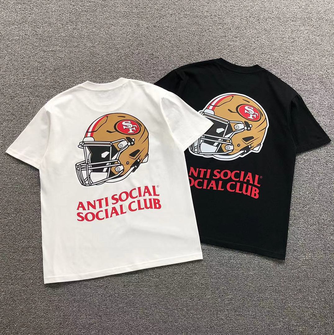 Christian Louboutin 88 ANTI SOCIAL CLUB T-SHIRT 126212602 (Im 170Cm 60Kg I Wear Size M In The Phot)
