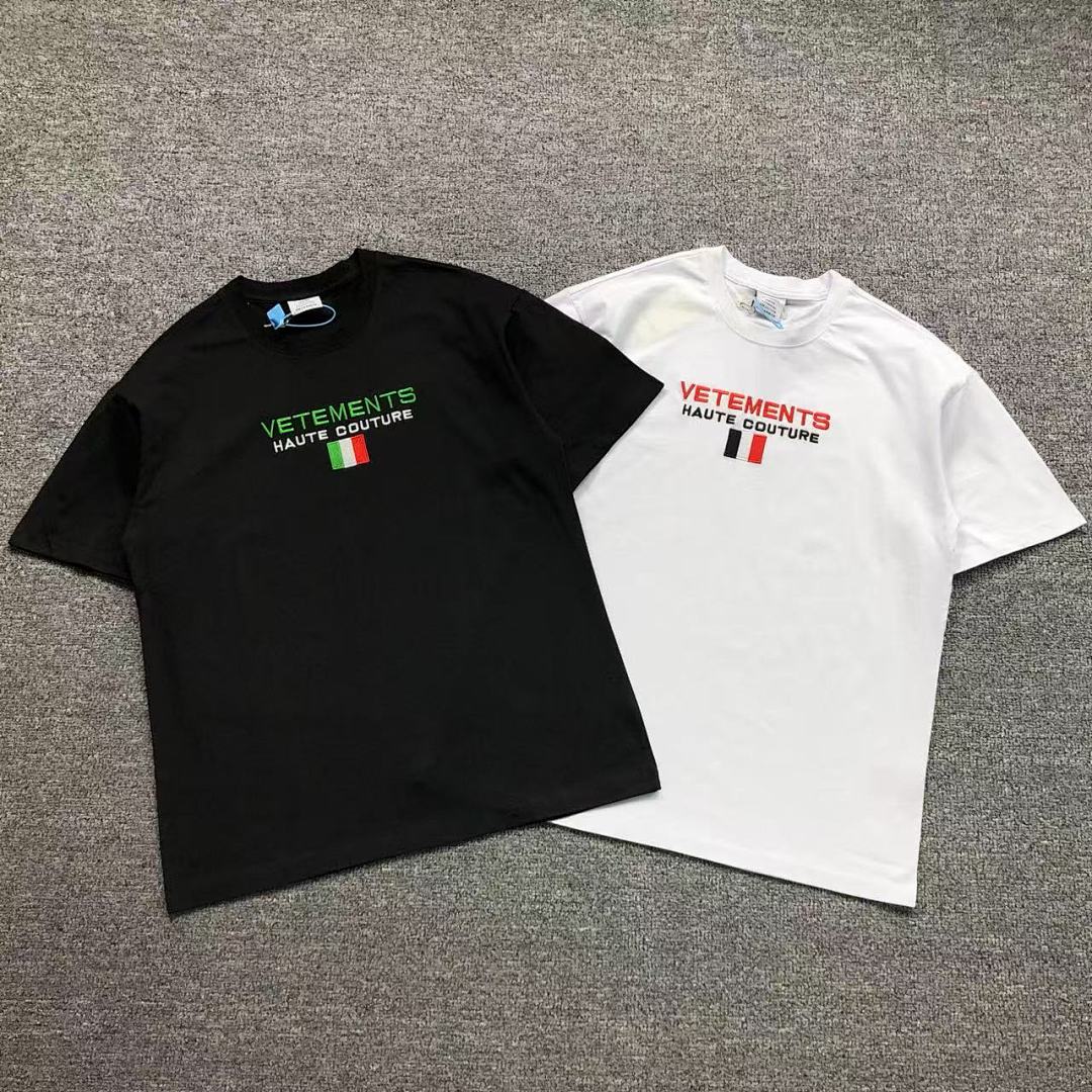 Vetements 88 VETEMENTS T-SHIRT 41091529145 (Im 170Cm 60Kg I Wear Size S In The Phot)