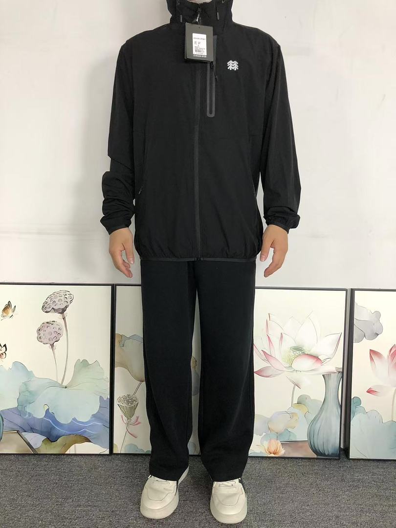 On Running 188 K⭐⭐ON SP⭐⭐T JACKET 3204202923 (Im 170Cm 60Kg I Wear Size L In The Phot) - Image 3
