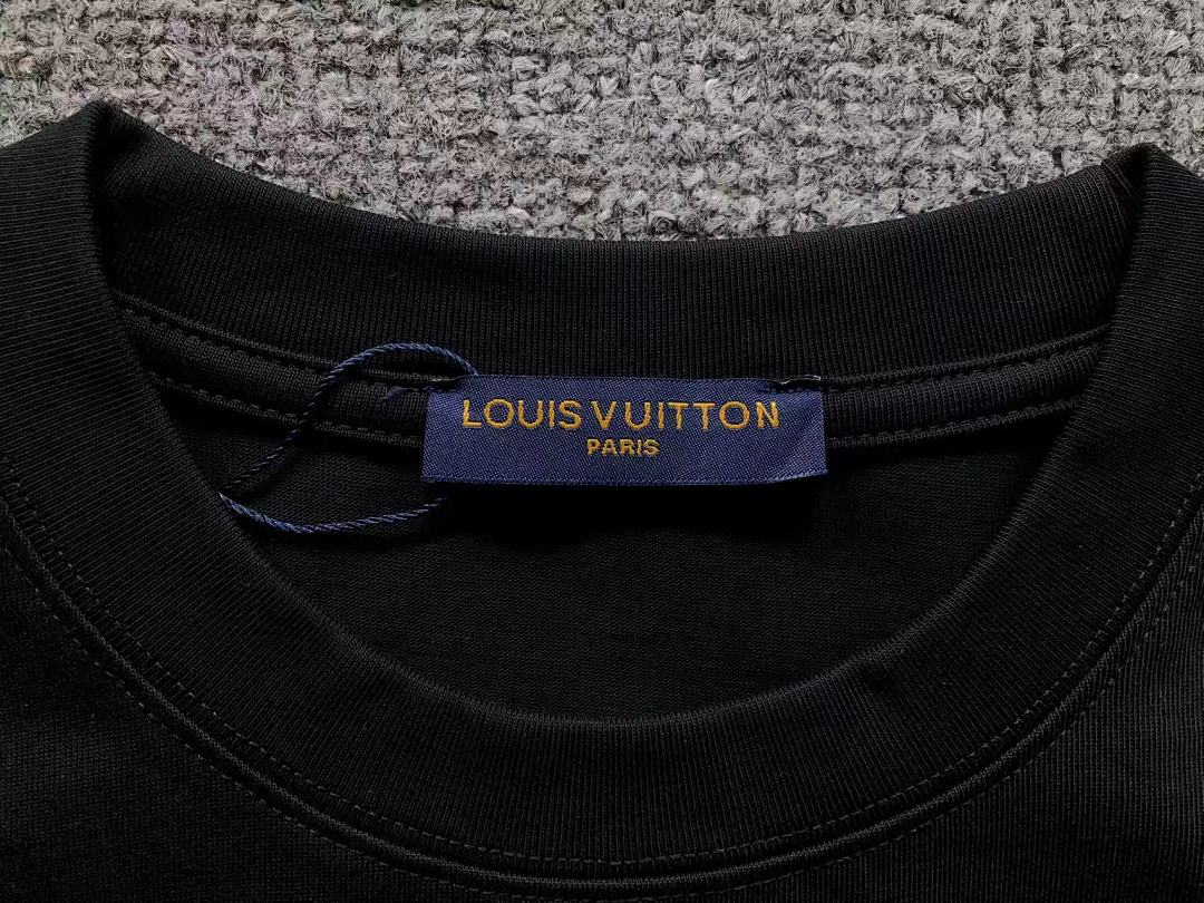 Louis Vuitton 115 L⭐ T-SHIRT 524040319 (Im 170Cm 60Kg I Wear Size S In The Phot) - Image 19