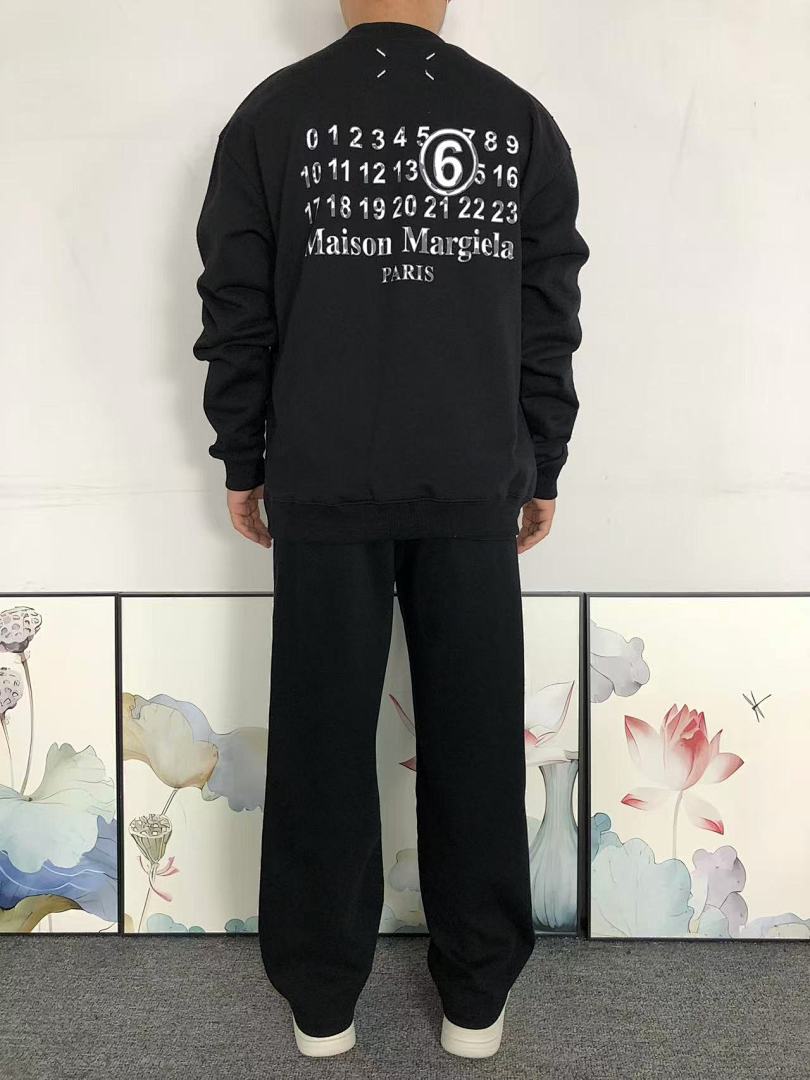 On Running 128 MAISON MARGIELA HOODIE 5123001162 (Im 170Cm 60Kg I Wear Size 44 In The Phot) - Image 4