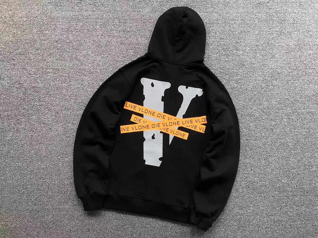 On Running 135 VLONE HOODIE 510117391 (Im 170Cm 60Kg I Wear Size M In The Phot) - Image 8