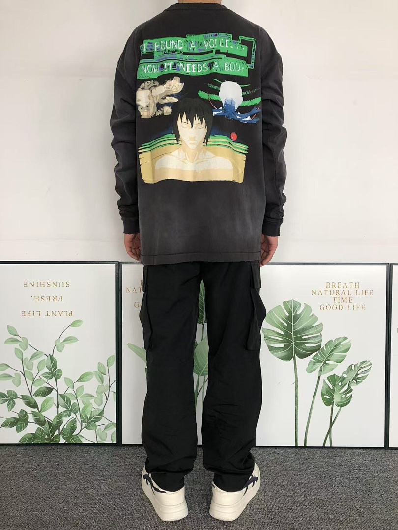 Chanel 138 SAINT MICHAEL LONG SLEEVED 41040501117 (Im 170Cm 60Kg I Wear Size S In The Phot) - Image 4