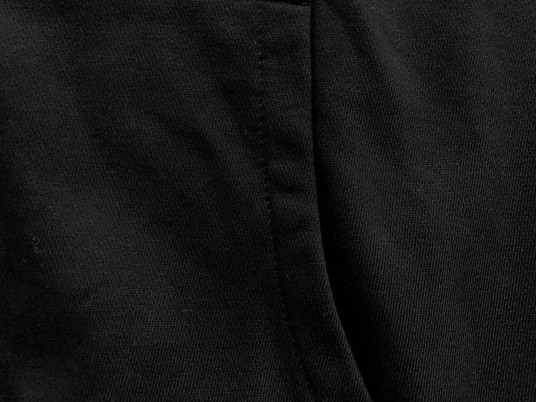 AMI 168 AMI HOODIE 3110170521 (Im 170Cm 60Kg I Wear Size M In The Phot) - Image 49