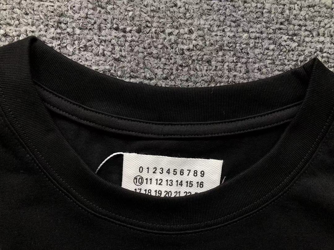 On Running 78 MAISON MARGIELA T-SHIRT 4107053086 (Im 170Cm 60Kg I Wear Size 46 In The Phot) - Image 19