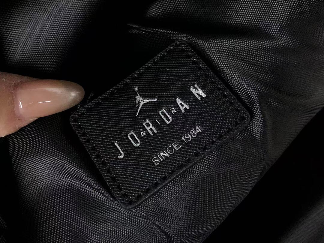 Air Jordan 118 A⭐R J⭐R⭐AN BAG 1110051513 (Long 37CM* Wide 14CM*43CM) - Image 21