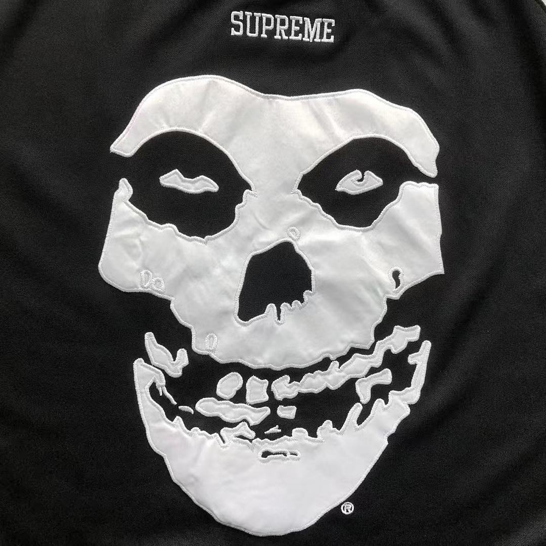 Supreme 195 S⭐⭐R⭐⭐E LONG SLEEVED 52090512182 (Im 170Cm 60Kg I Wear Size M In The Phot) - Image 19