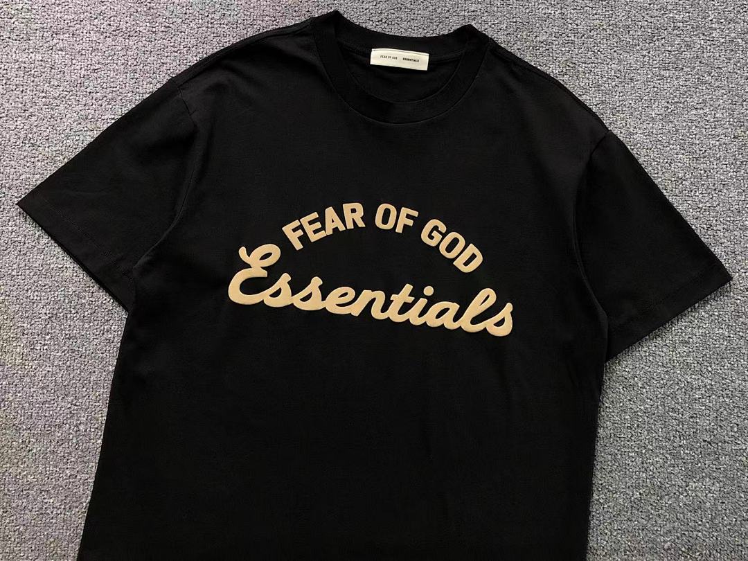 Fear of God 98 FOG T-SHIRT 22040413125 (Im 170Cm 60Kg I Wear Size M In The Phot) - Image 15