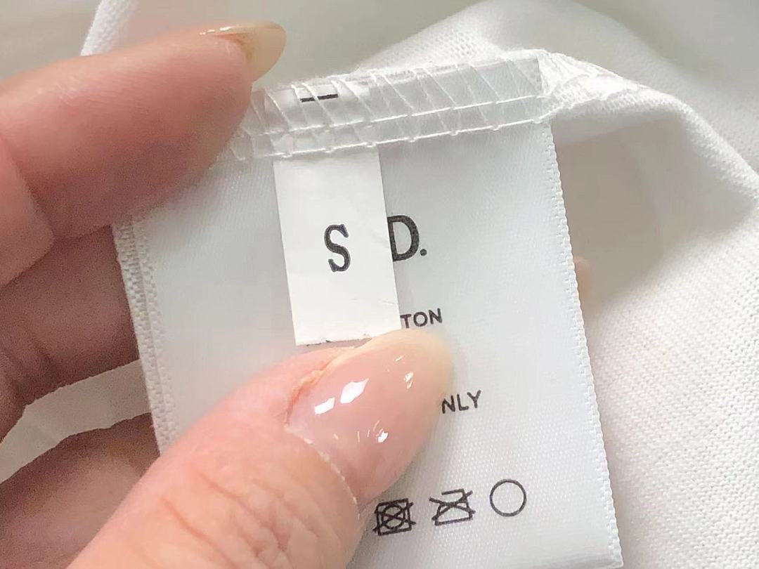 Chanel 98 ENFANTS RICHES DEPRIMES LONG SLEEVED 5211262162 (Im 170Cm 60Kg I Wear Size S In The Phot) - Image 16