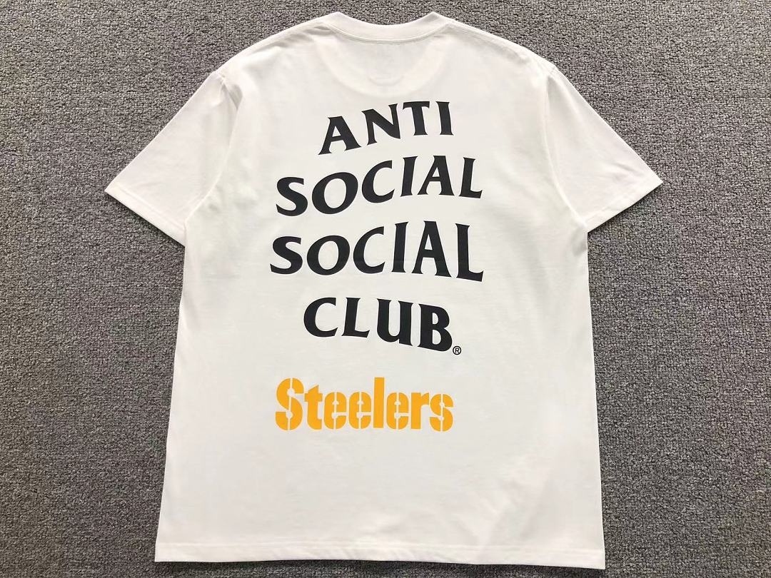 Christian Louboutin 88 ANTI SOCIAL CLUB T-SHIRT 126212402 (Im 170Cm 60Kg I Wear Size L In The Phot) - Image 7