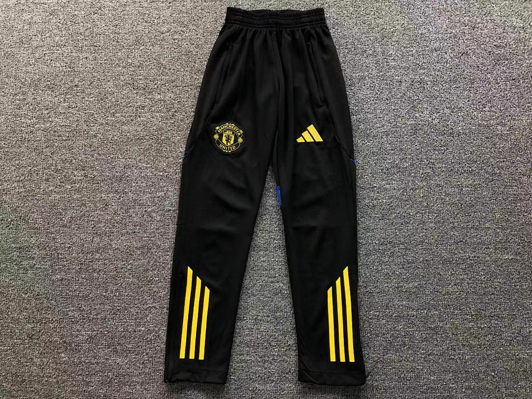 Chanel 135 FOOTBALL LONG SLEEVED TROUSERS - Image 18