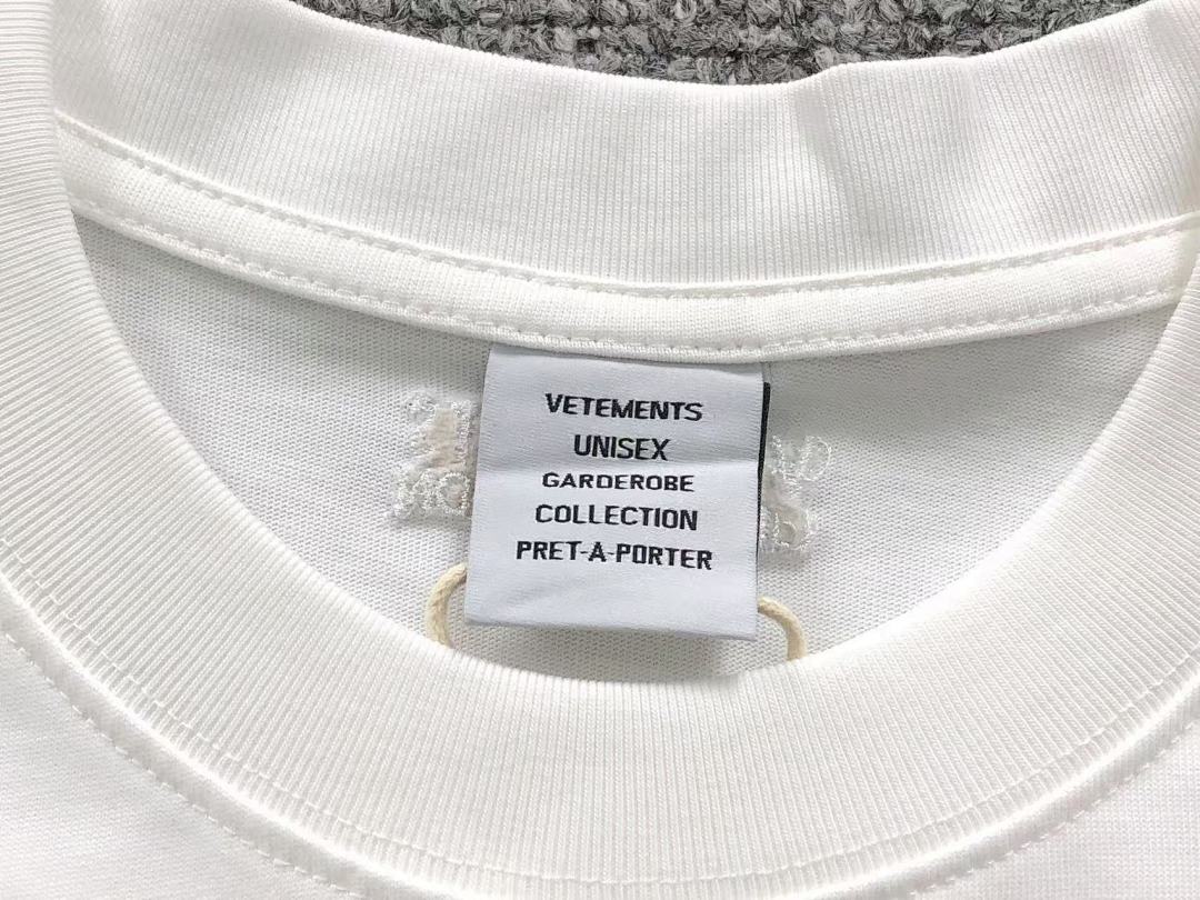 Vetements 126 VETEMENTS T-SHIRT 212240417 (Im 170Cm 57Kg I Wear Size S In The Phot) - Image 17