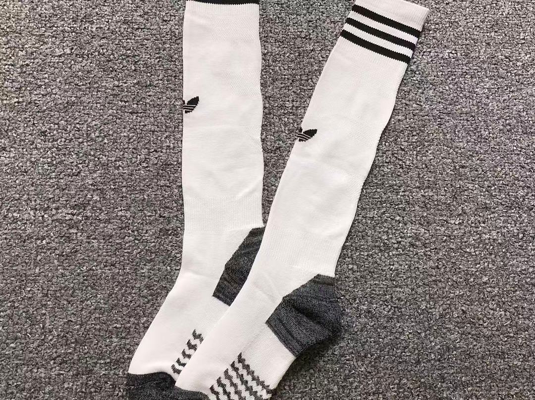 Chanel 39 FOOTBALL SOCKS - Image 3