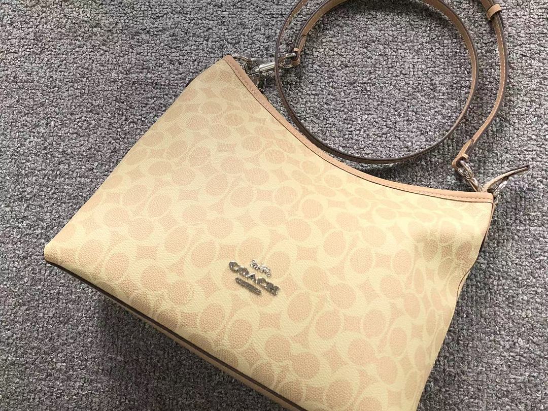 Coach 129 C⭐A⭐H BAG (Long 27CM* Wide 19CM* High 21CM) - Image 18
