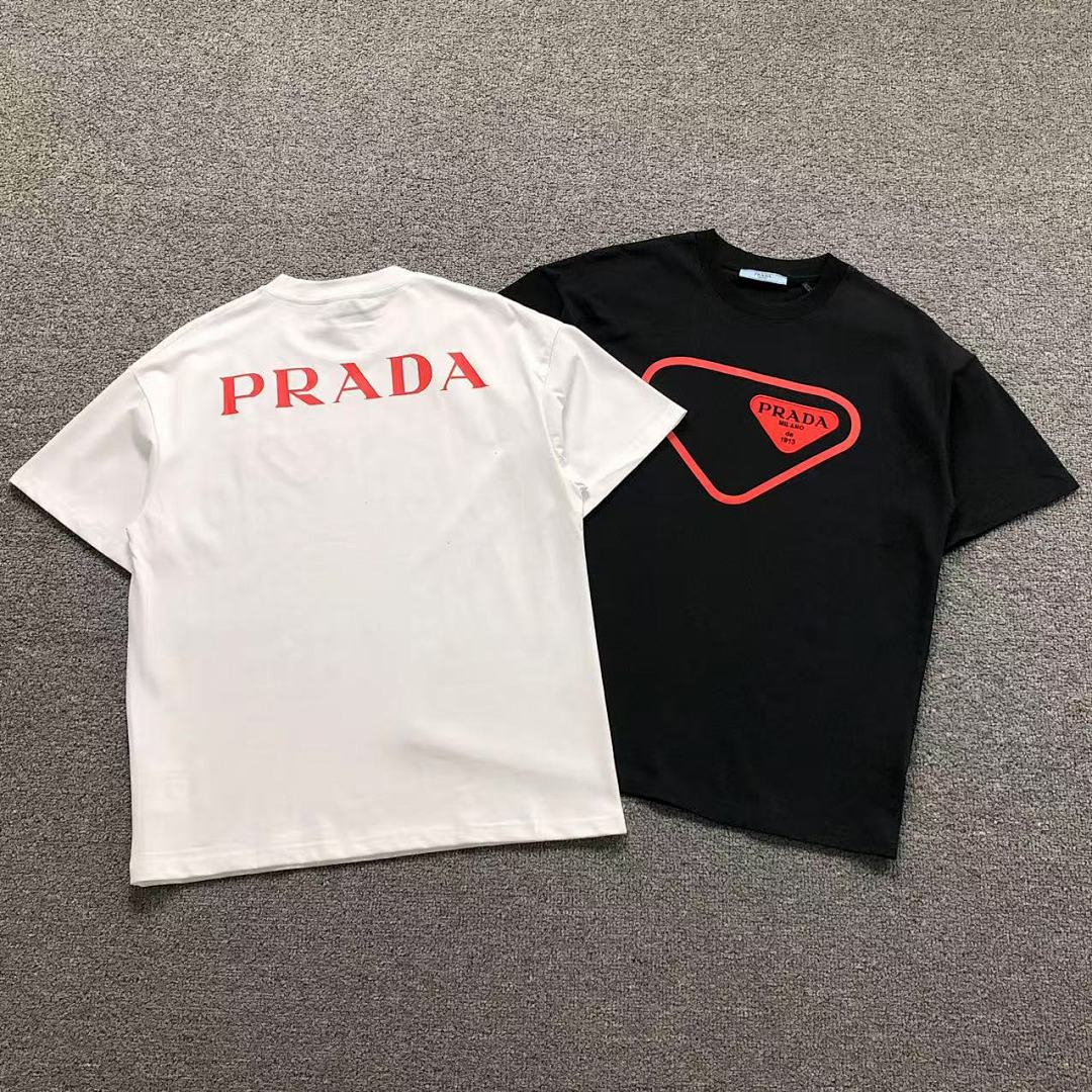 Prada 118 P⭐A⭐A T-SHIRT 4204040260 (Im 170Cm 60Kg I Wear Size XS In The Phot)