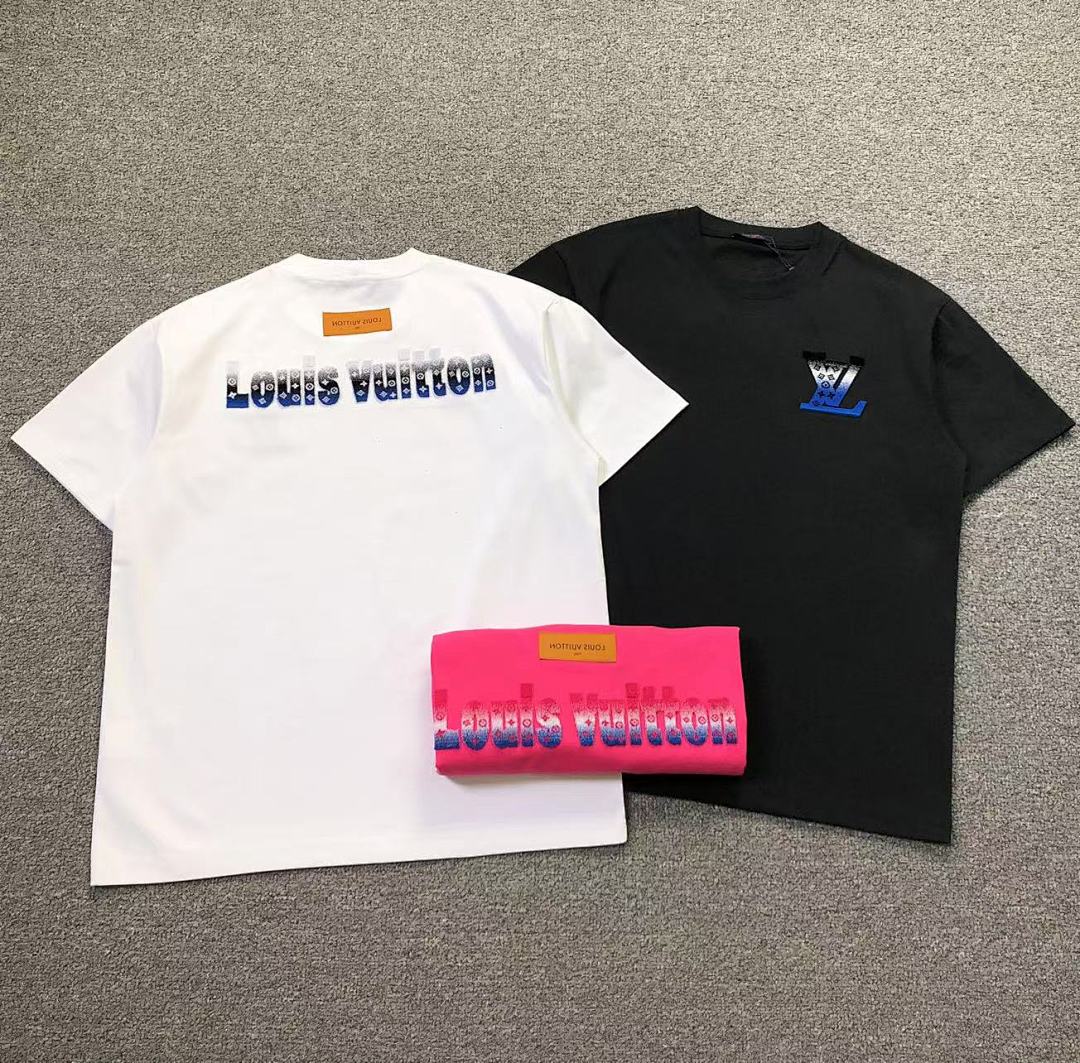 Louis Vuitton 118 L⭐ T-SHIRT 11122007137 (Im 170Cm 60Kg I Wear Size M In The Phot)