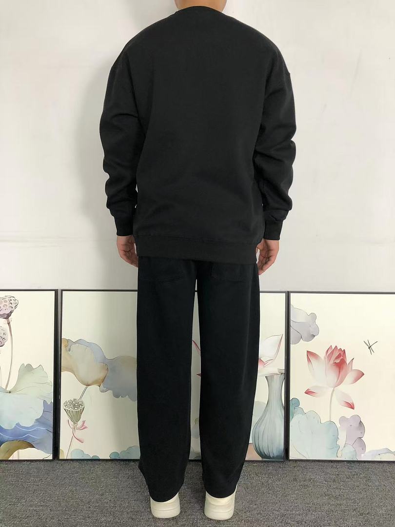 On Running 168 ON HOODIE 3207280104 (Im 170Cm 60Kg I Wear Size XL In The Phot) - Image 4