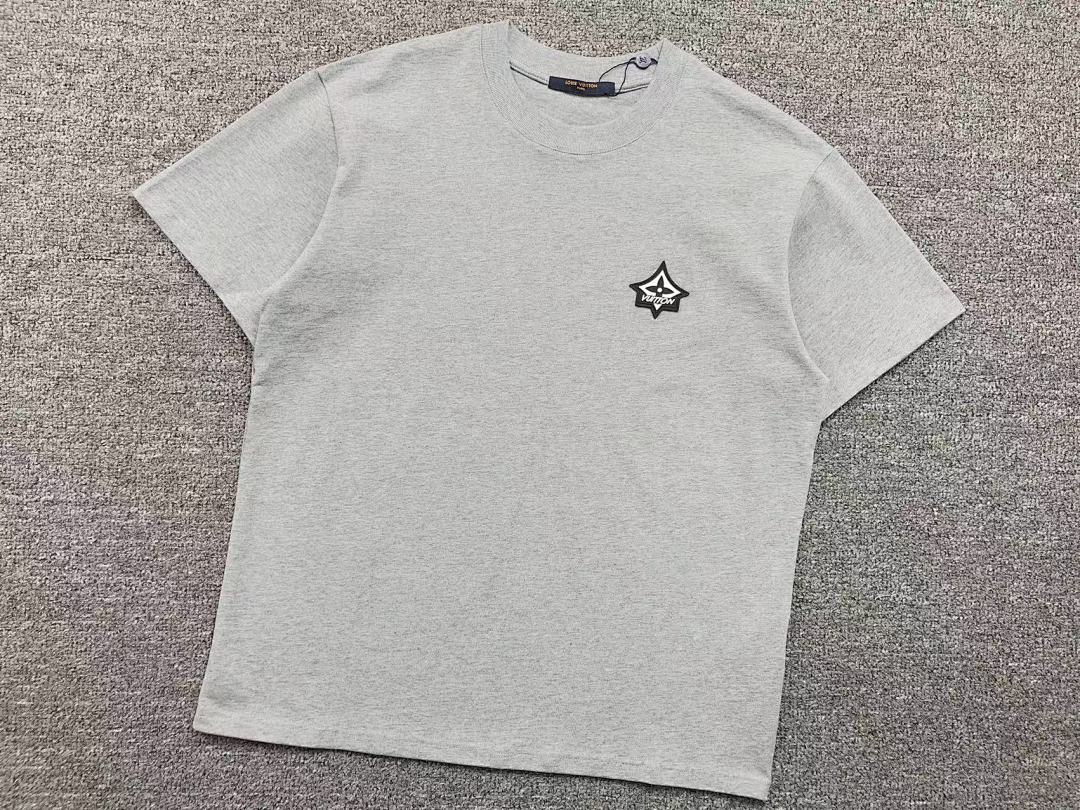 Louis Vuitton 128 L⭐ T-SHIRT 411187121 (Im 170Cm 57Kg I Wear Size M In The Phot) - Image 9