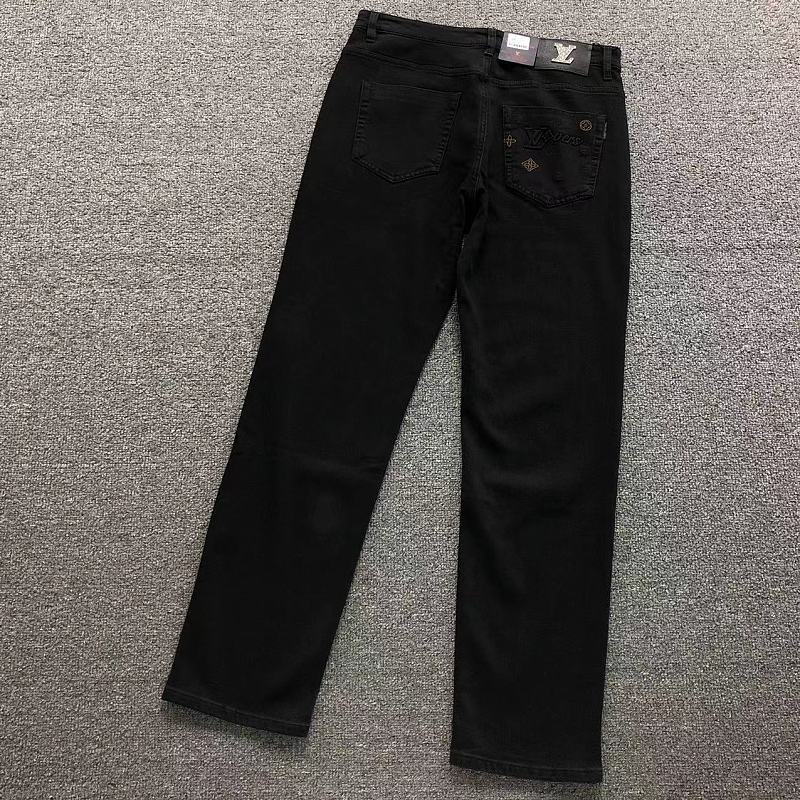 Unbranded 215 L⭐