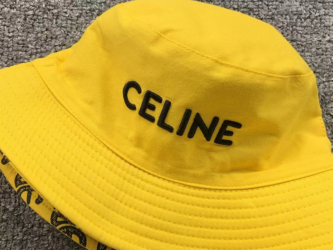 Celine 68 C⭐L⭐⭐E - Image 36