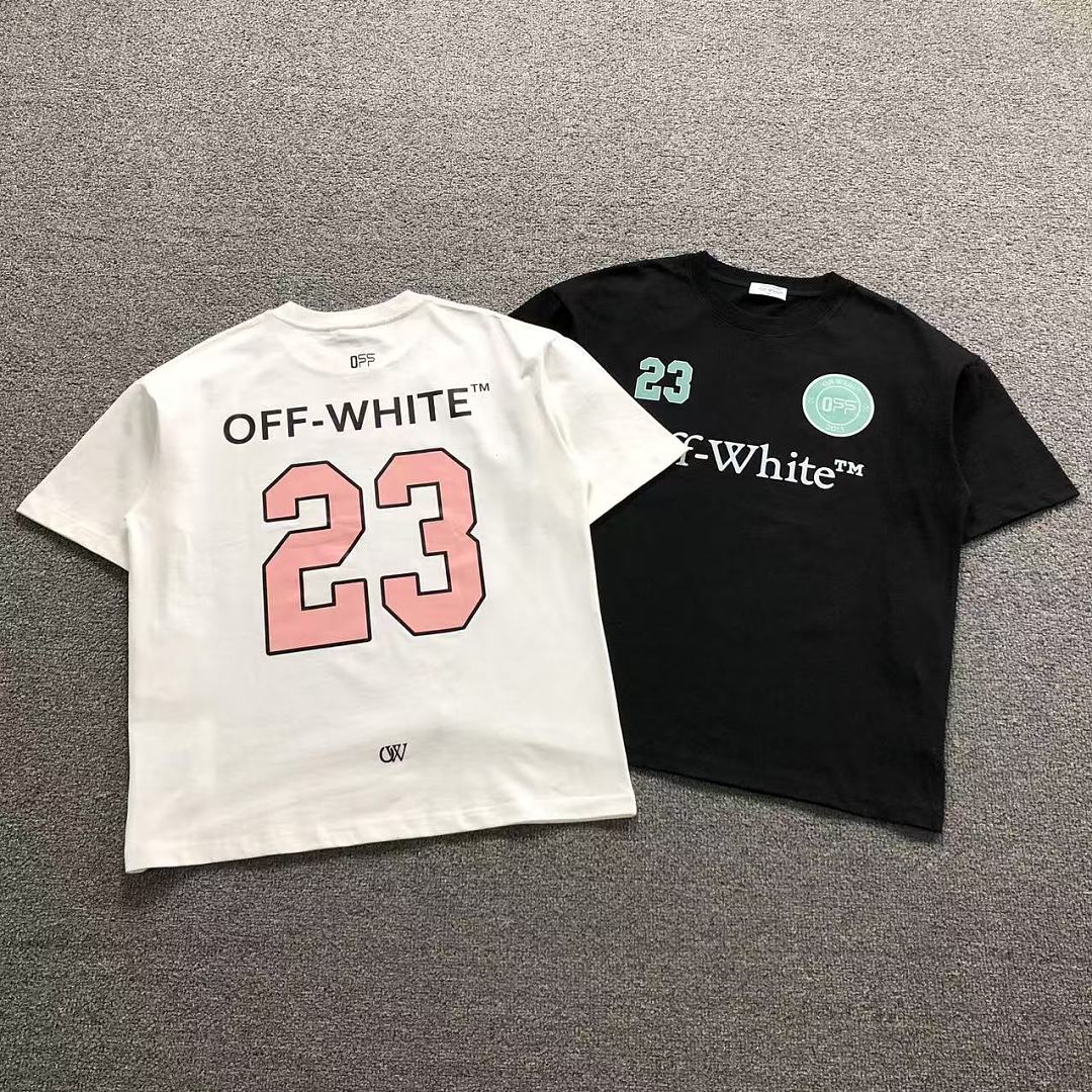 Off-White 113 OFF-WHITE T-SHIRT 3208054017 (Im 170Cm 60Kg I Wear Size M In The Phot)