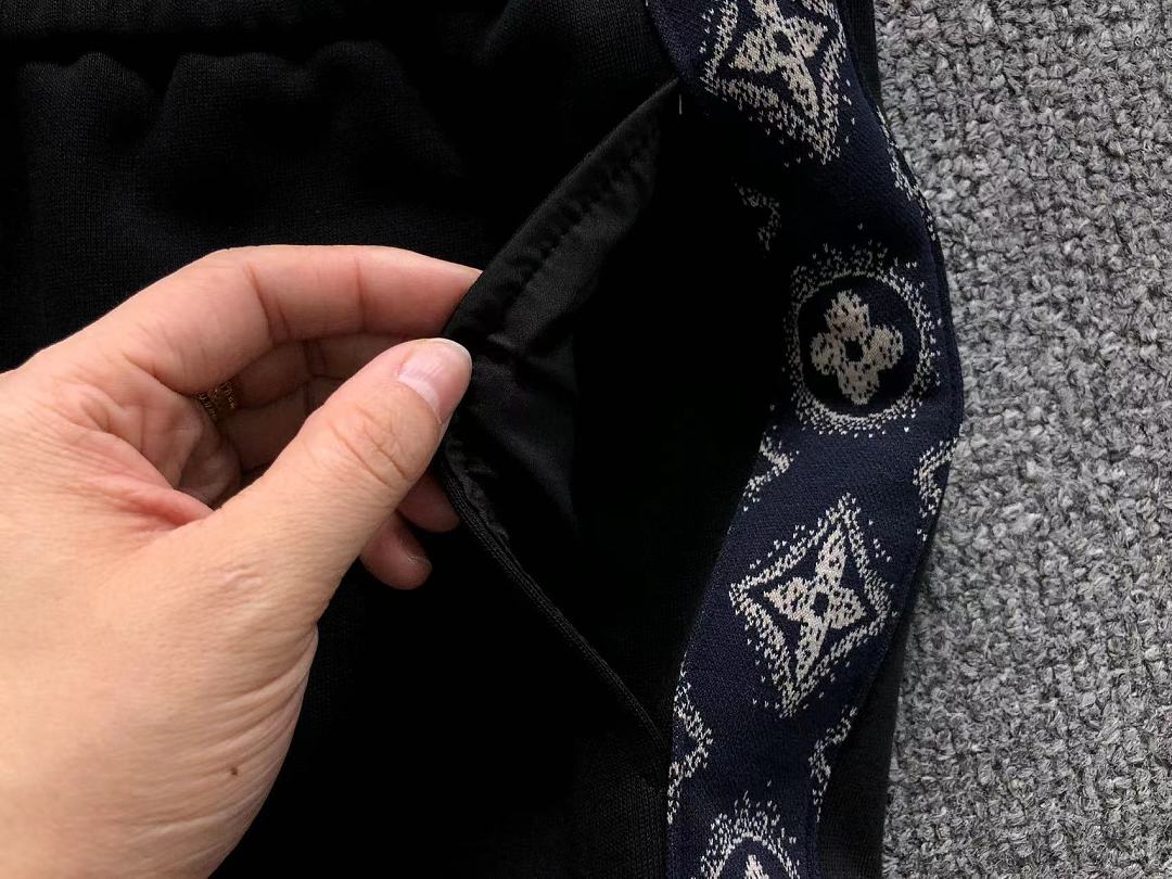 Louis Vuitton 398 L⭐ HOODIE TROUSERS 5242703147 (Im 170Cm 60Kg I Wear Size L In The Phot) - Image 31