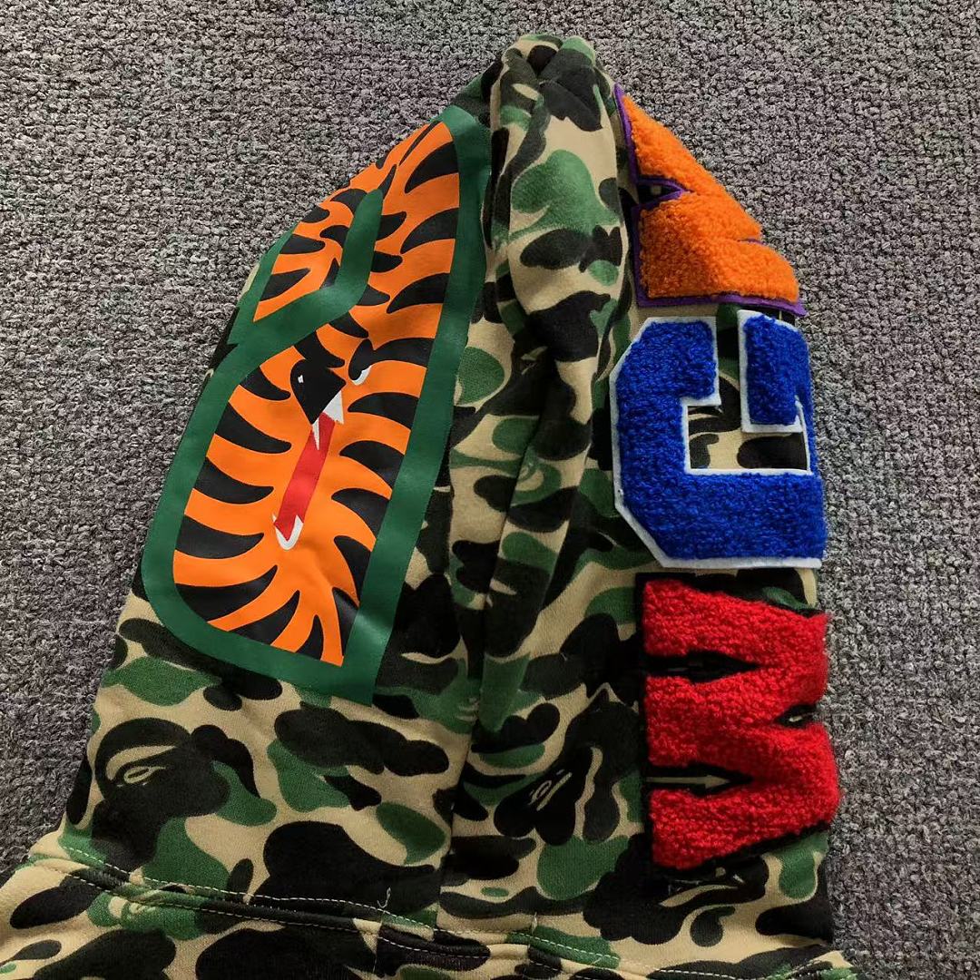 Bape 135 BAPE HOODIE 52070719158 (Im 170Cm 60Kg I Wear Size M In The Phot) - Image 23