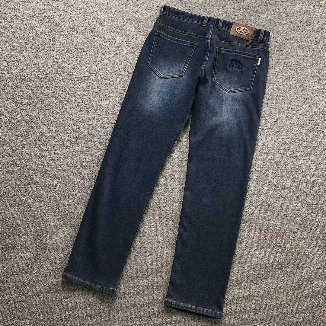 Burberry Burberry 225 B⭐R⭐E⭐RY TROUSERS 2111220501 (Im 170Cm 60Kg I Wear Size 34 In The Phot), photo 1