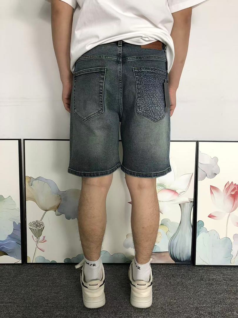 Dolce & Gabbana 195 D⭐LC⭐ GA⭐⭐A⭐A SHORTS 22061010125 (Im 170Cm 60Kg I Wear Size 31 In The Phot) - Image 4