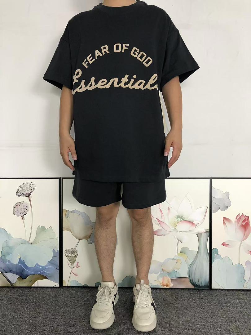 Fear of God SHORTS 125 FOG T-SHIRT 42060614135 (Im 170Cm 60Kg I Wear Size M In The Phot) - Image 4