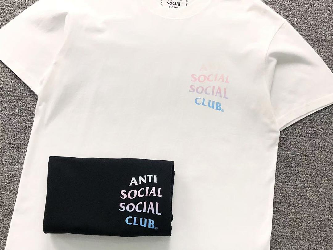 Christian Louboutin 85 ANTI SOCIAL CLUB T-SHIRT - Image 15