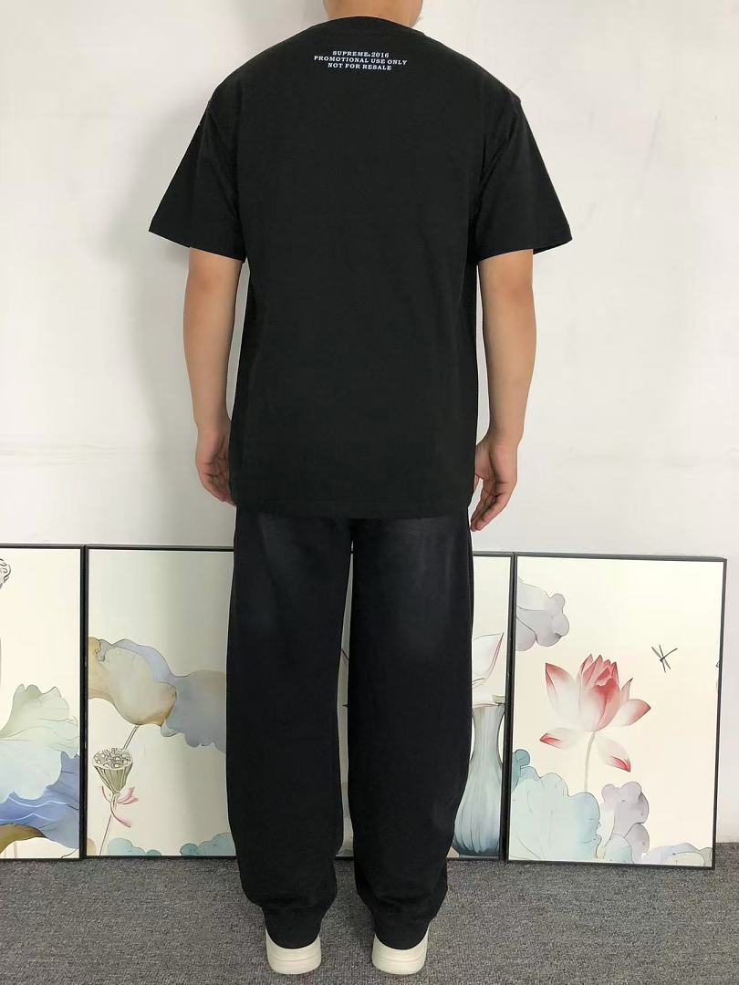 Supreme 98 S⭐⭐R⭐⭐E T-SHIRT 4207212102 (Im 170Cm 60Kg I Wear Size M In The Phot) - Image 4