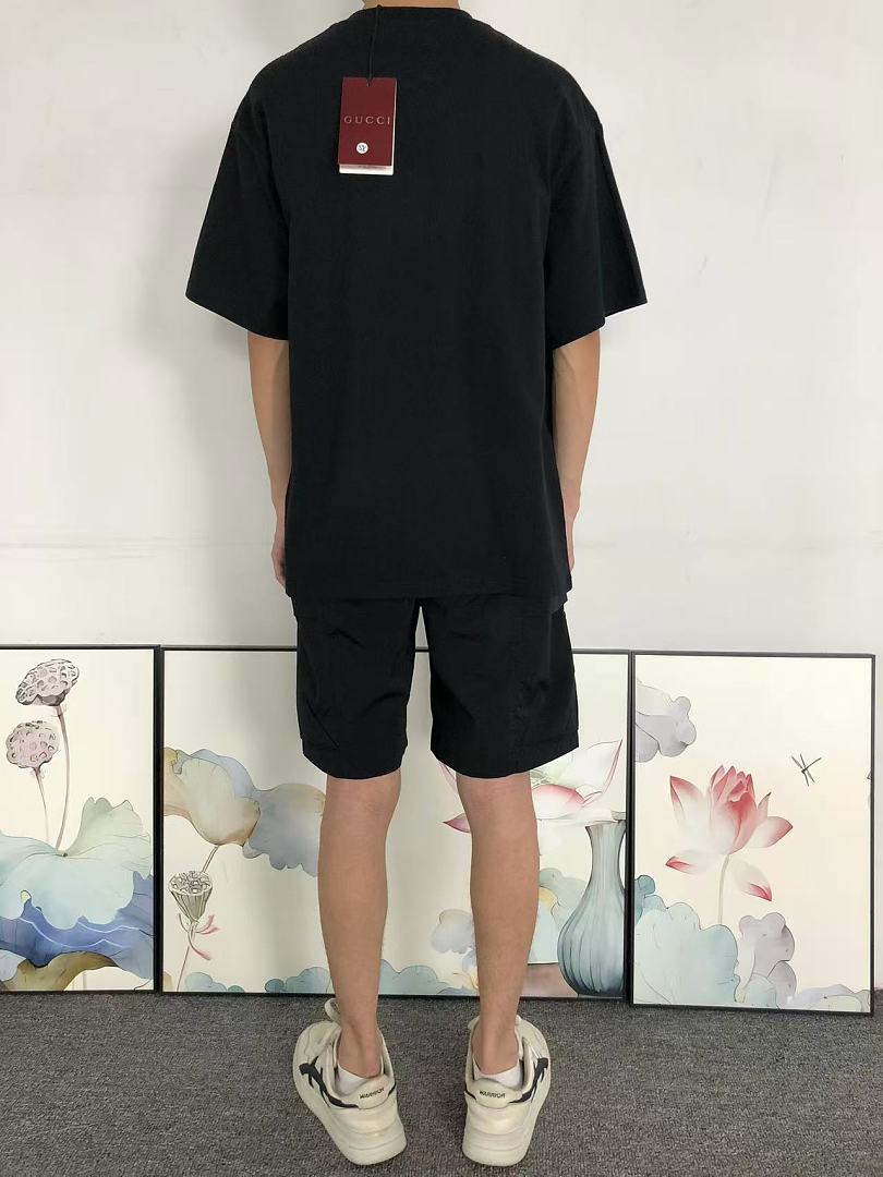 Gucci 148 G⭐C⭐I T-SHIRT 22050433001 (Im 170Cm 60Kg I Wear Size XS In The Phot) - Image 4