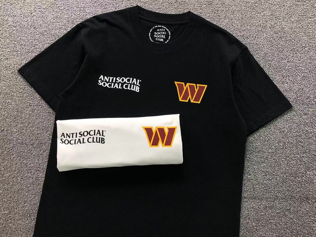 Christian Louboutin 88 ANTI SOCIAL CLUB T-SHIRT 126211302 (Im 170Cm 60Kg I Wear Size M In The Phot) - Image 15