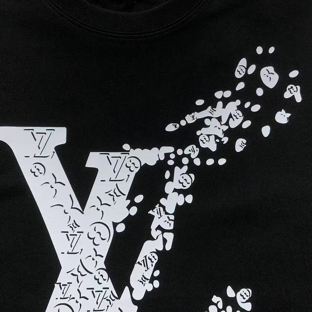 Louis Vuitton 158 L⭐ T-SHIRT 22040361001 (Im 170Cm 60Kg I Wear Size XS In The Phot) - Image 14