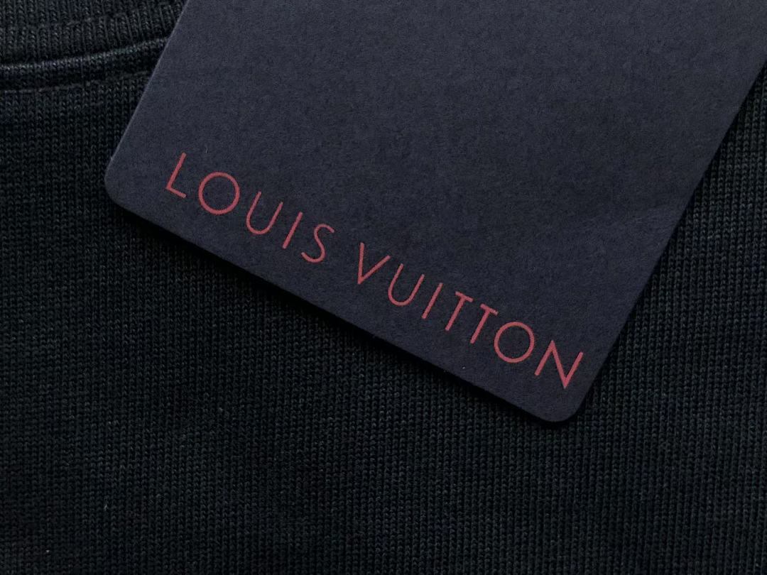 Louis Vuitton 115 L⭐ T-SHIRT 4105172321 (Im 170Cm 60Kg I Wear Size M In The Phot) - Image 25