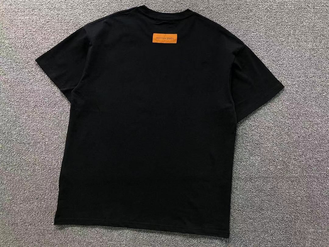Louis Vuitton 118 L⭐ T-SHIRT 3206081021 (Im 170Cm 60Kg I Wear Size M In The Phot) - Image 14